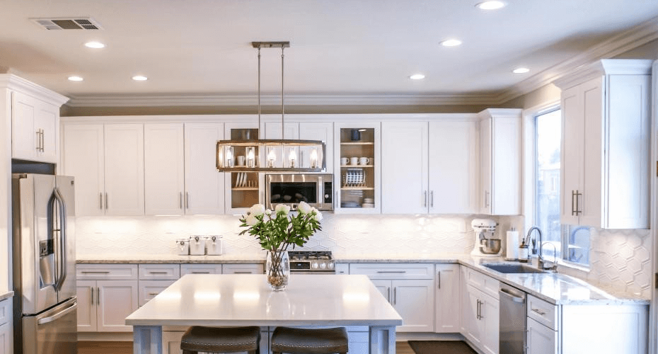 How to Choose the Right Lighting Fixture for Large Spaces