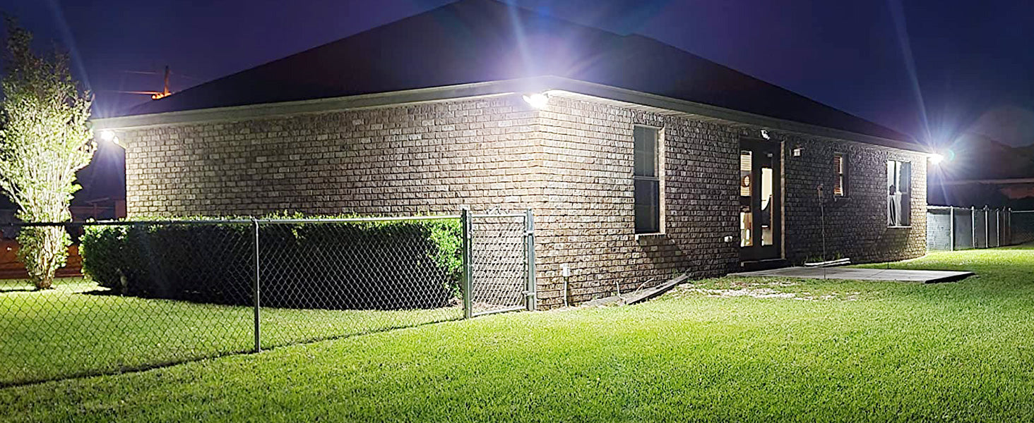 Security light application scenario:Backyard.