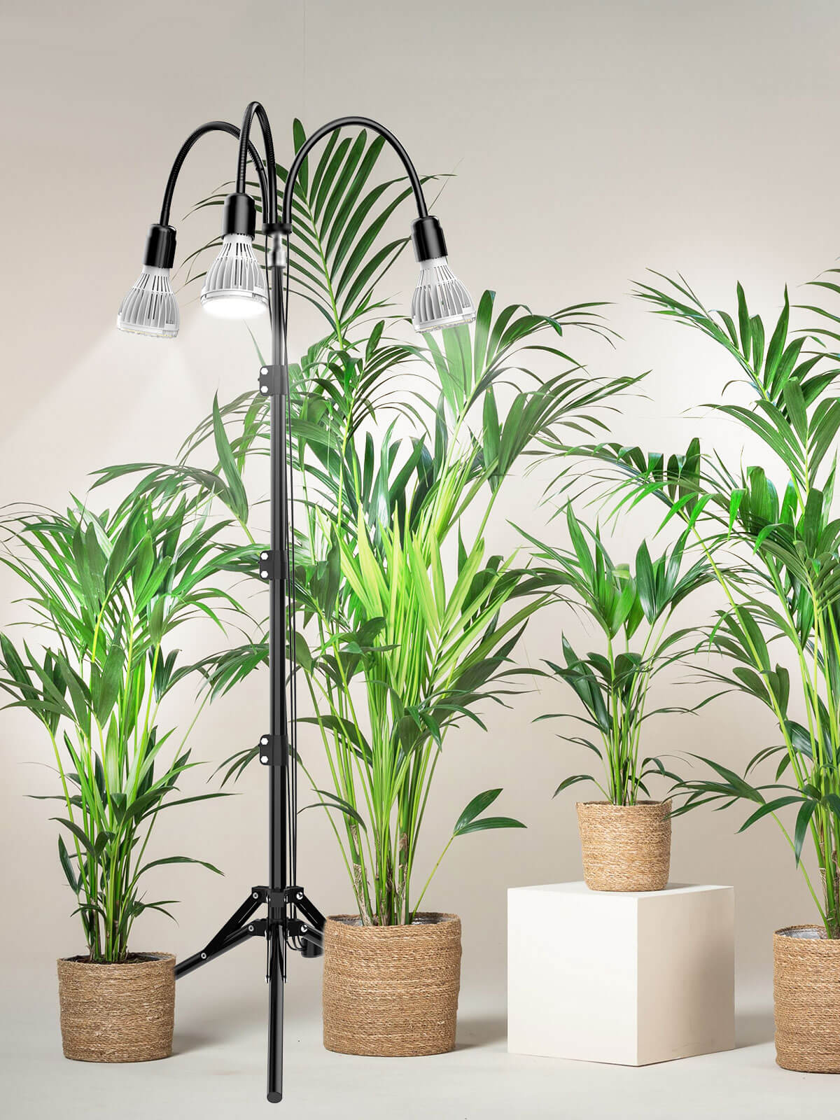 SANSI 90W Floor Plant Light with Stand.