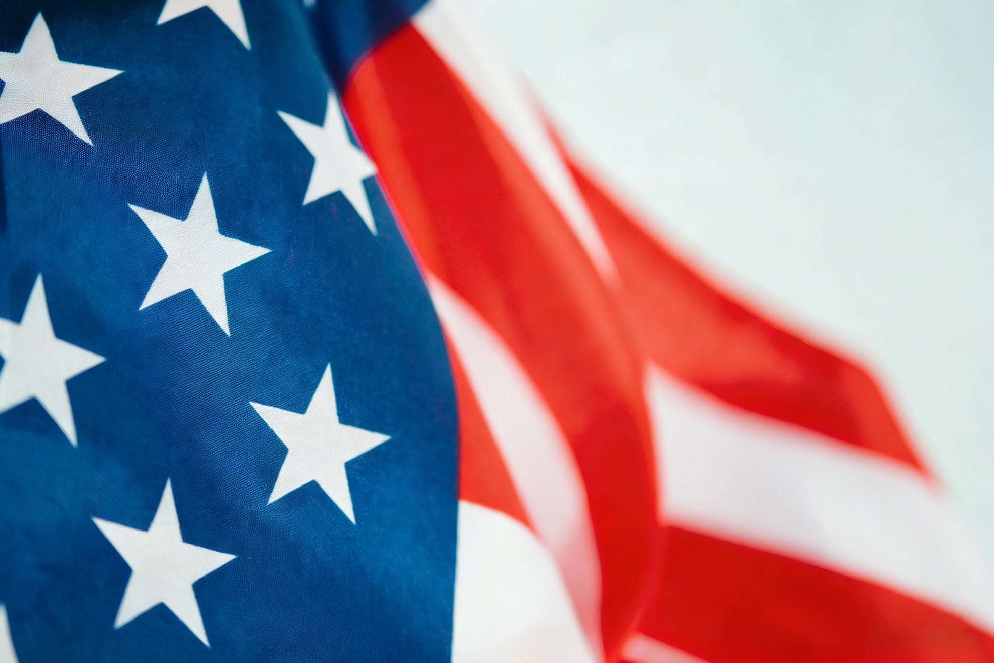 Presidents’ Day Weekend: Gentle Lighting Upgrades That Make Your Home Feel Better