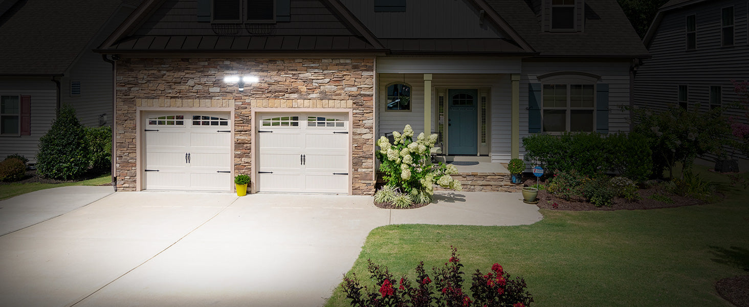 Security light application scenario：Garage.